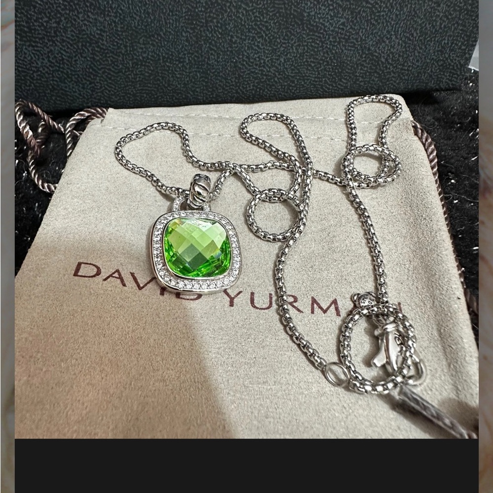 David Yurman Petite Albion Pendant Necklace Green Topaz with Diamonds 18" - Picture 4 of 4